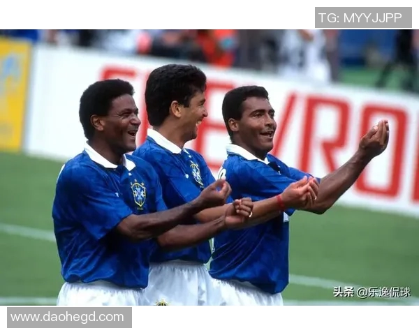 足球明星小罗马精彩瞬间图片集锦展现其辉煌职业生涯与独特魅力